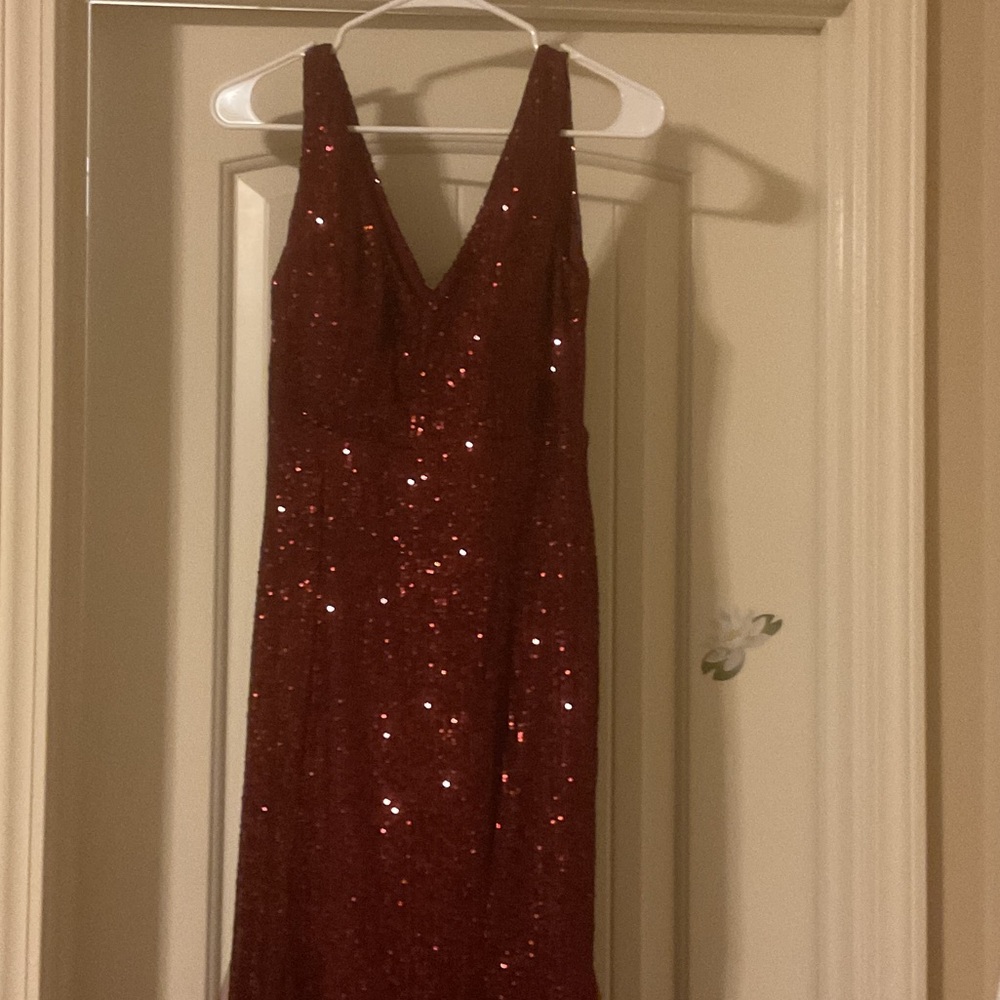 Elegant Burgundy Sequin Prom Dress